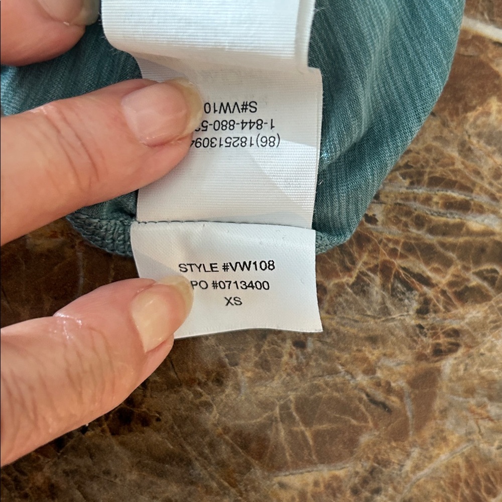 Vuori Teal Racerback Tank Top - Picture 7 of 7